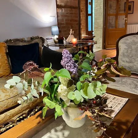 ヴィラ La Casa D'ambra Torre A Castello